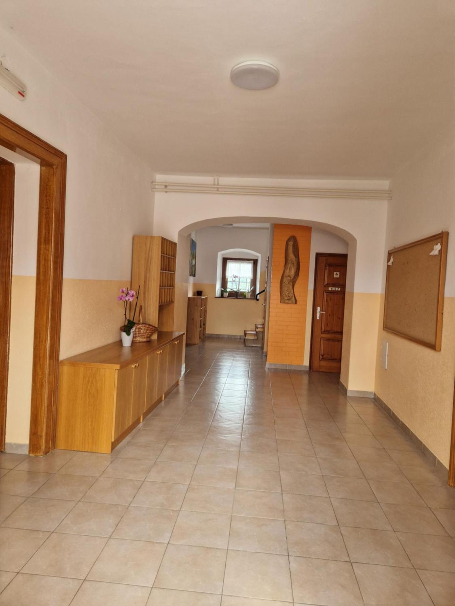 Ajdovščina Apartma In Soba Vipavski Kriz מראה חיצוני תמונה